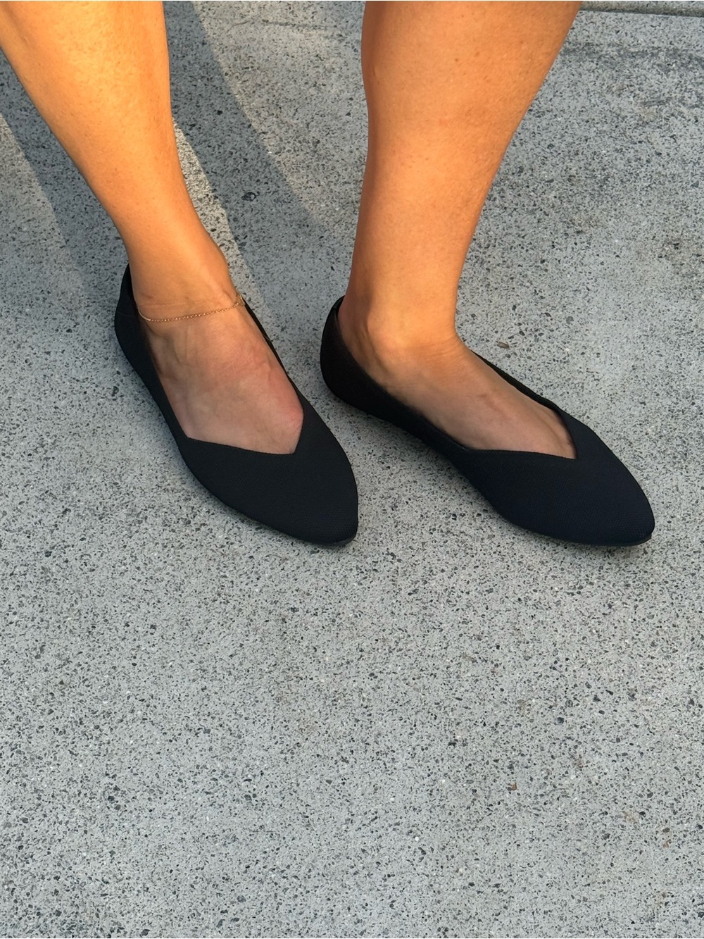 Rachel Zoe Black Pointed V-Cut Flats